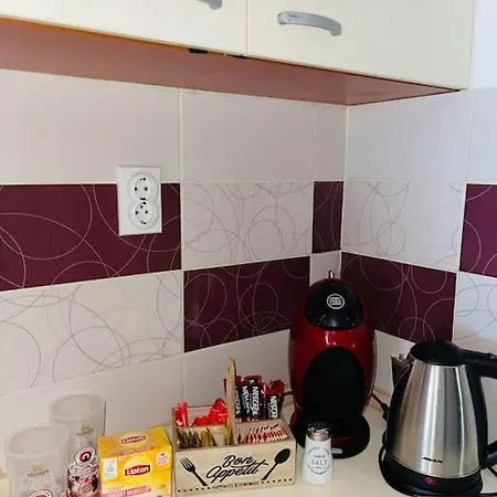 Riverhome Apartment-feel Like Skopje